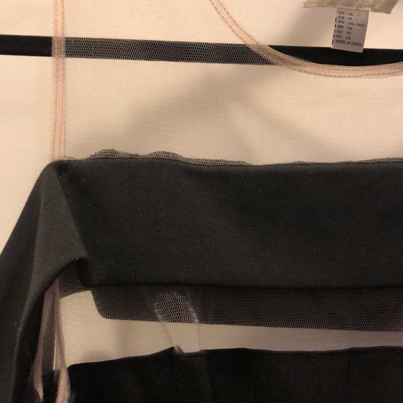 FOREVER 21 off the shoulder bodycon dress - Picture 4 of 4